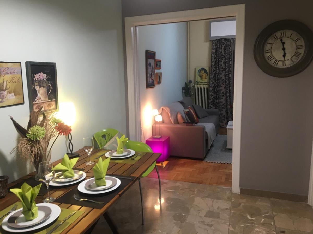 Kouklospito Athena Bagian luar foto